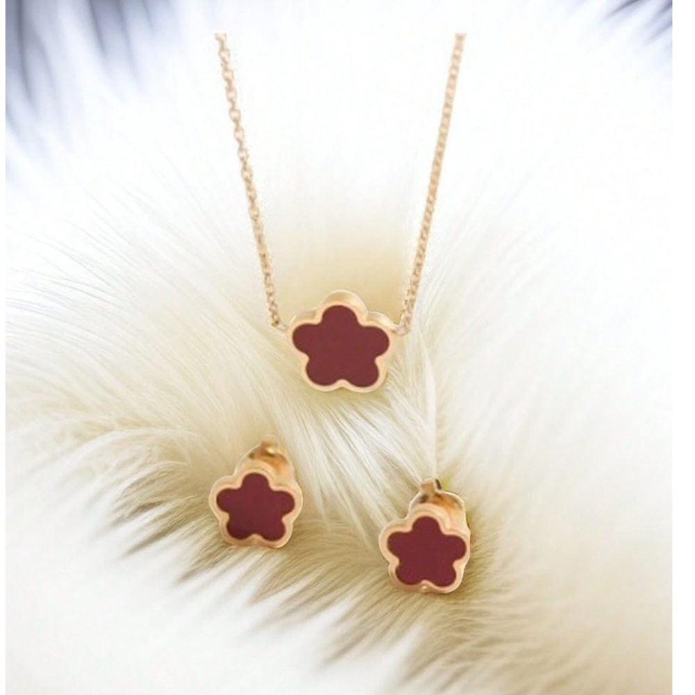 Floral Necklace Earrings Gold Tone Titanium Steel set - Picture 5 of 7